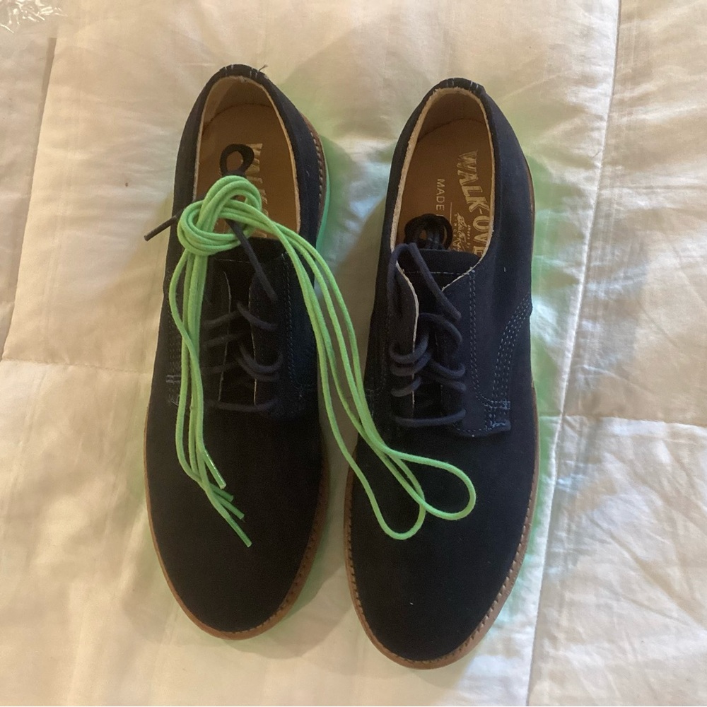 NEVER WORN WALK-OVER MENS SUEDE DERBIES